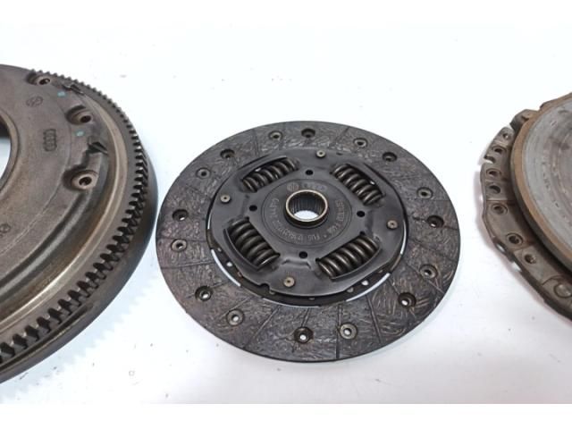 bontott VW GOLF IV Kuplung Szett (Szerkezet, Tárcsa)