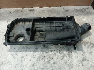 bontott VW GOLF IV Légszűrő Ház Fedél