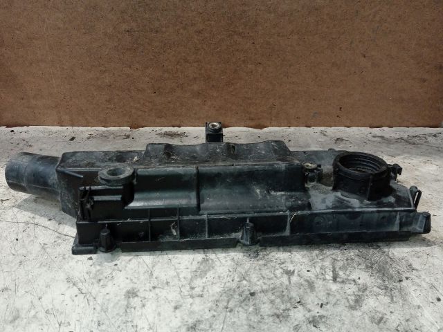 bontott VW GOLF IV Légszűrő Ház Fedél