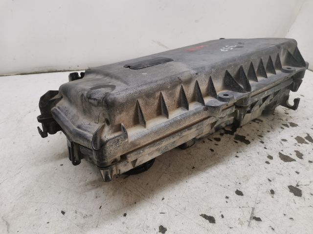 bontott VW GOLF IV Légszűrő Ház