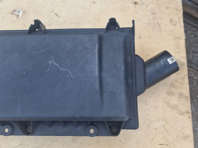 bontott VW GOLF IV Légszűrő Ház