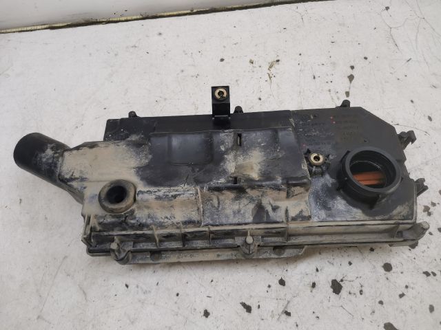 bontott VW GOLF IV Légszűrő Ház