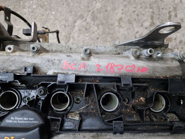 bontott VW GOLF IV Motor (Fűzött blokk hengerfejjel)