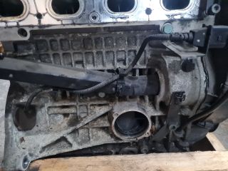 bontott VW GOLF IV Motor (Fűzött blokk hengerfejjel)