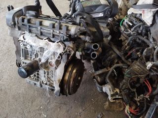 bontott VW GOLF IV Motor (Fűzött blokk hengerfejjel)