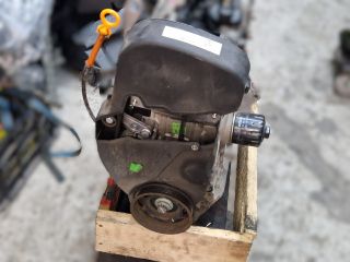 bontott VW GOLF IV Motor (Fűzött blokk hengerfejjel)