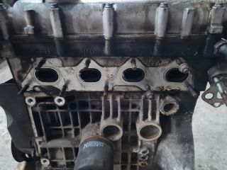 bontott VW GOLF IV Motor (Fűzött blokk hengerfejjel)