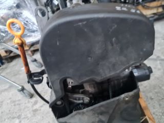bontott VW GOLF IV Motor (Fűzött blokk hengerfejjel)