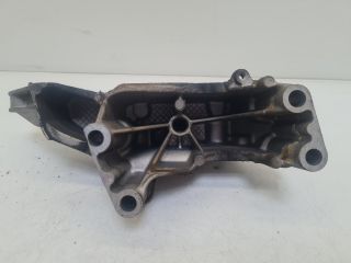 bontott VW GOLF IV Motor Tartó Bak (Fém)