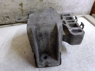 bontott VW GOLF IV Motor Tartó Bak (Fém)