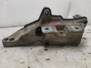 bontott VW GOLF IV Motor Tartó Bak (Fém)