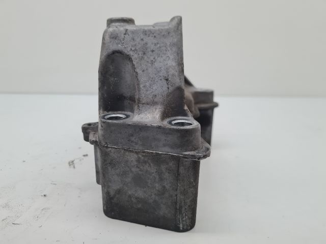 bontott VW GOLF IV Motor Tartó Bak (Fém)