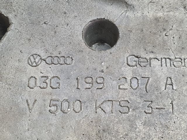 bontott VW GOLF IV Motor Tartó Bak (Fém)