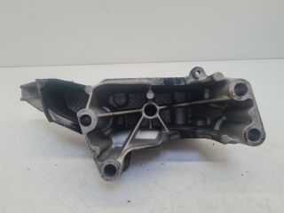 bontott VW GOLF IV Motor Tartó Bak (Fém)