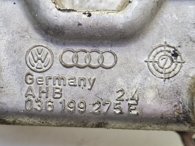 bontott VW GOLF IV Motor Tartó Bak (Fém)