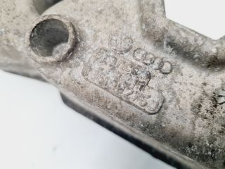 bontott VW GOLF IV Motor Tartó Bak (Fém)