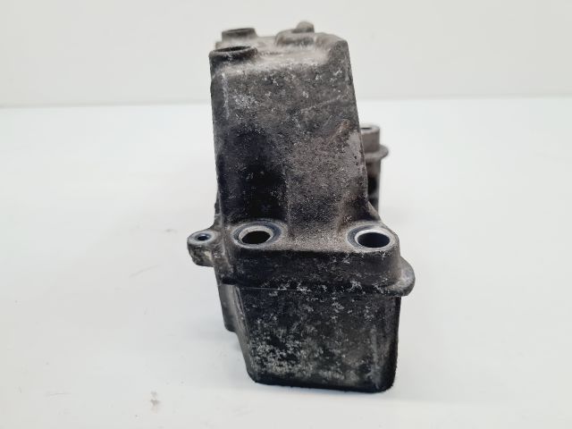 bontott VW GOLF IV Motor Tartó Bak (Fém)