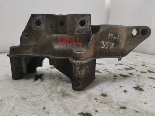 bontott VW GOLF IV Motor Tartó Bak (Fém)