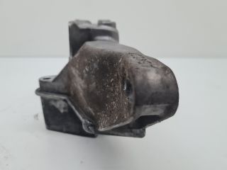 bontott VW GOLF IV Motor Tartó Bak (Fém)