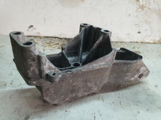 bontott VW GOLF IV Motor Tartó Bak (Fém)