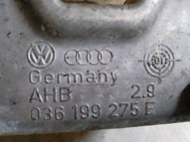 bontott VW GOLF IV Motor Tartó Bak (Fém)