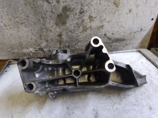 bontott VW GOLF IV Motor Tartó Bak (Fém)