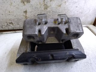 bontott VW GOLF IV Motor Tartó Bak (Fém)
