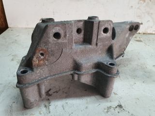 bontott VW GOLF IV Motor Tartó Bak (Fém)