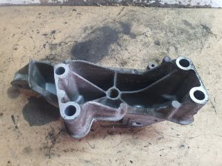 bontott VW GOLF IV Motor Tartó Bak (Fém)