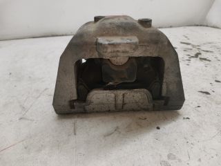 bontott VW GOLF IV Motor Tartó Bak Jobb