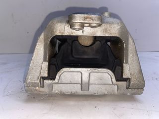 bontott VW GOLF IV Motor Tartó Bak Jobb