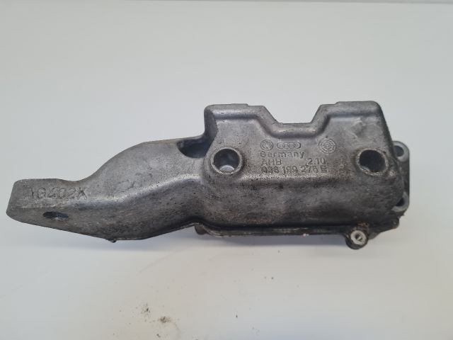 bontott VW GOLF IV Motor Tartó Bak Jobb