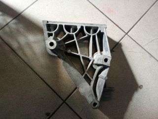 bontott VW GOLF IV Motor Tartó Bak (Pozíciófüggetlen)