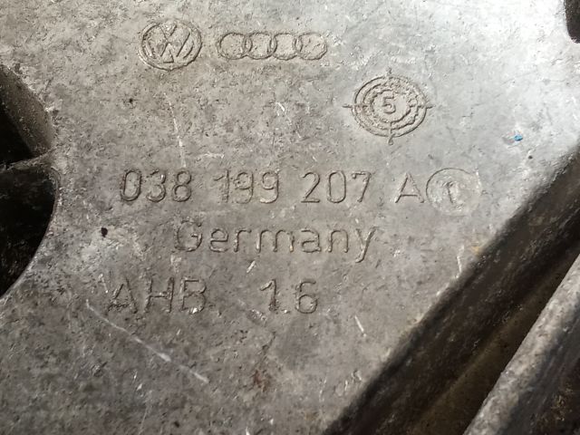 bontott VW GOLF IV Motor Tartó Bak (Pozíciófüggetlen)