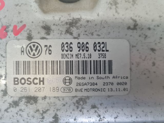 bontott VW GOLF IV Motorvezérlő