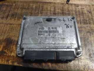 bontott VW GOLF IV Motorvezérlő