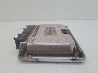 bontott VW GOLF IV Motorvezérlő