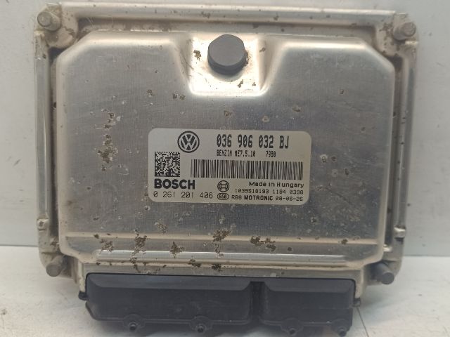 bontott VW GOLF IV Motorvezérlő