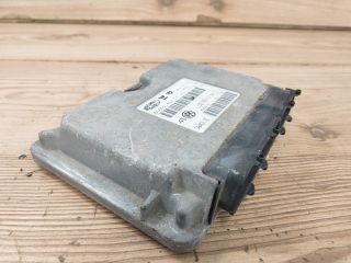 bontott VW GOLF IV Motorvezérlő