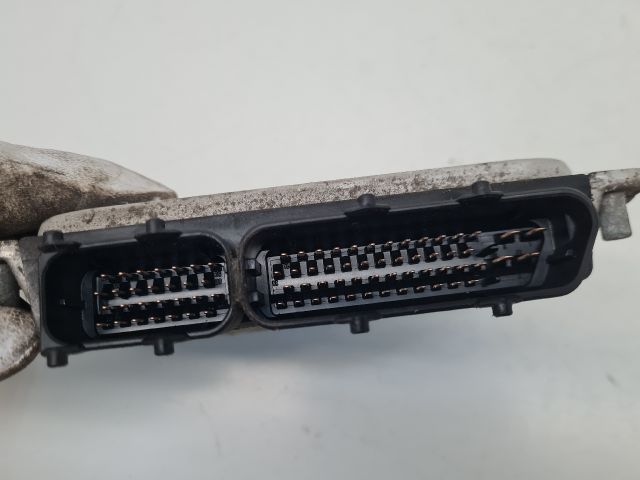 bontott VW GOLF IV Motorvezérlő