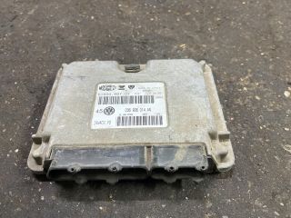 bontott VW GOLF IV Motorvezérlő