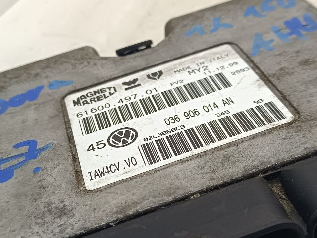 bontott VW GOLF IV Motorvezérlő