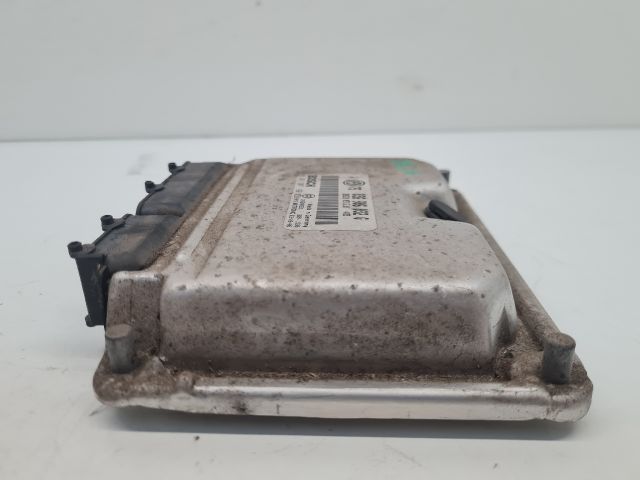 bontott VW GOLF IV Motorvezérlő