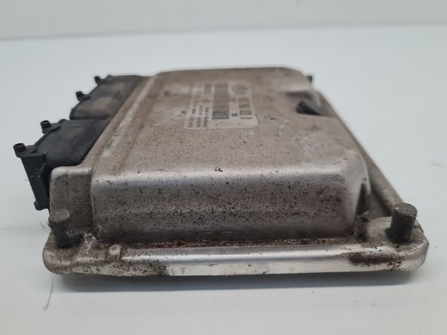 bontott VW GOLF IV Motorvezérlő