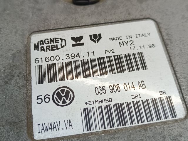 bontott VW GOLF IV Motorvezérlő