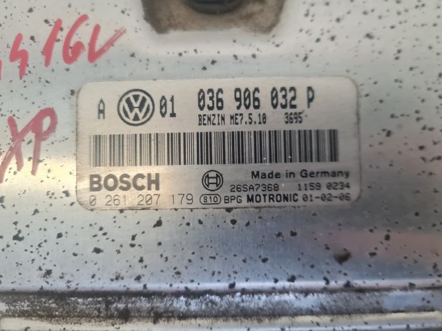 bontott VW GOLF IV Motorvezérlő