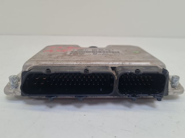 bontott VW GOLF IV Motorvezérlő