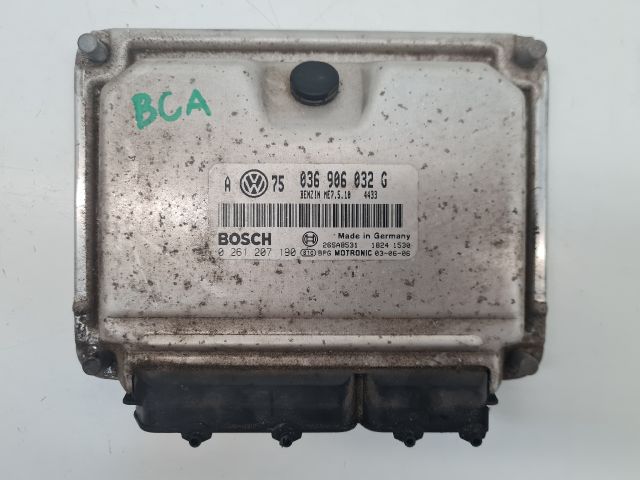 bontott VW GOLF IV Motorvezérlő