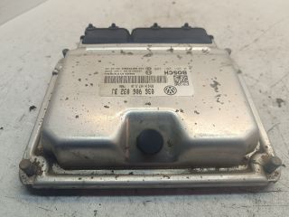 bontott VW GOLF IV Motorvezérlő