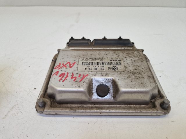 bontott VW GOLF IV Motorvezérlő